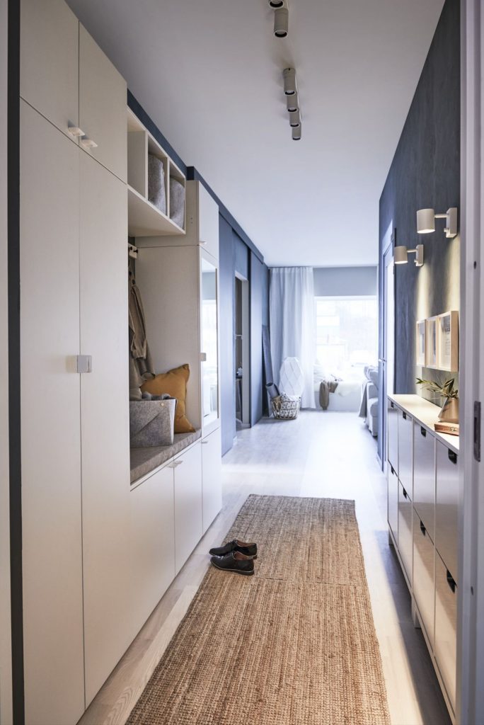 17 design ideas for small hallways | Small hallways, Small hallway