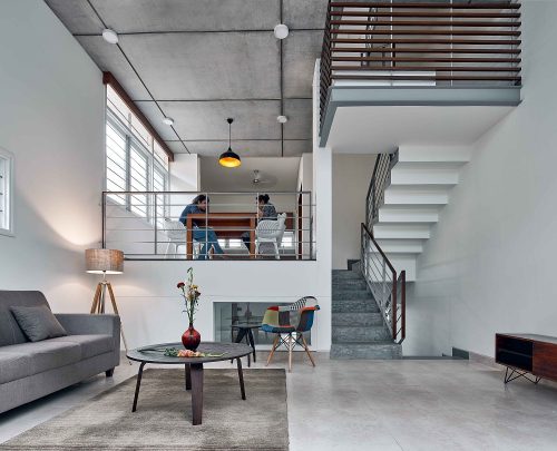 House S: Urban Home with a Split-Level Living Area and Ample Natural Light
