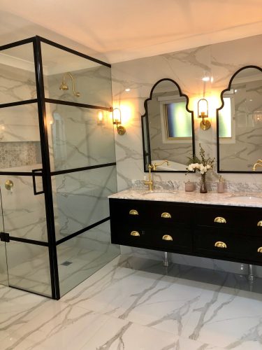 30+ White Black And Gold Bathroom - DECOOMO