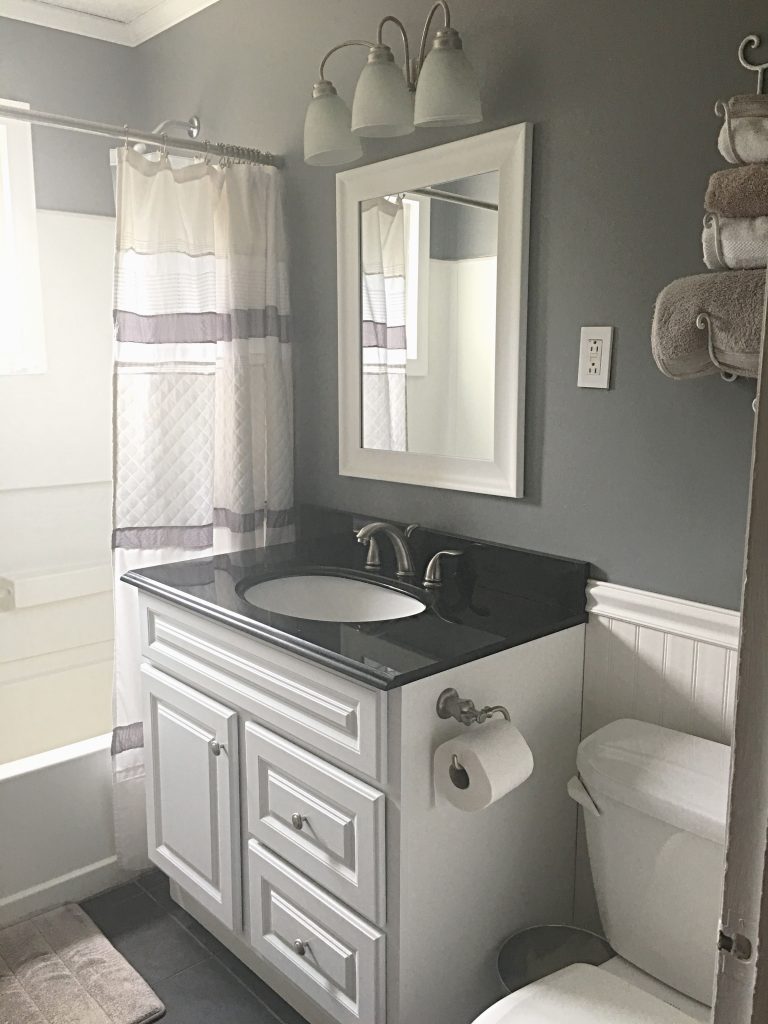 30+ Black White And Grey Bathroom Ideas