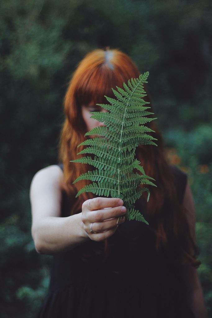 Embracing Seasonal Living — Field and Nest | Outdoor portrait
