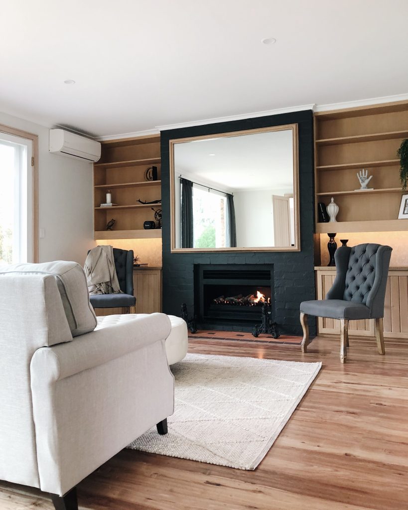 Winter coziness in Vermont this week 😍 Enjoy your weekend! | Furniture