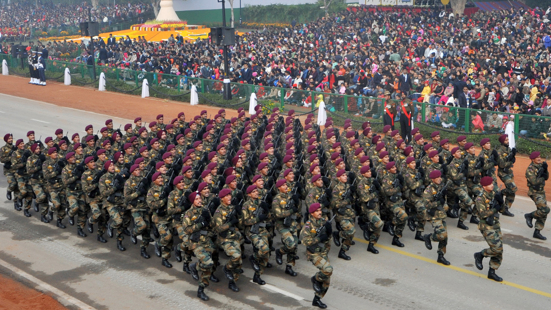 Parachute Regiment Indian Army in Republic Day Parade - HD Wallpapers