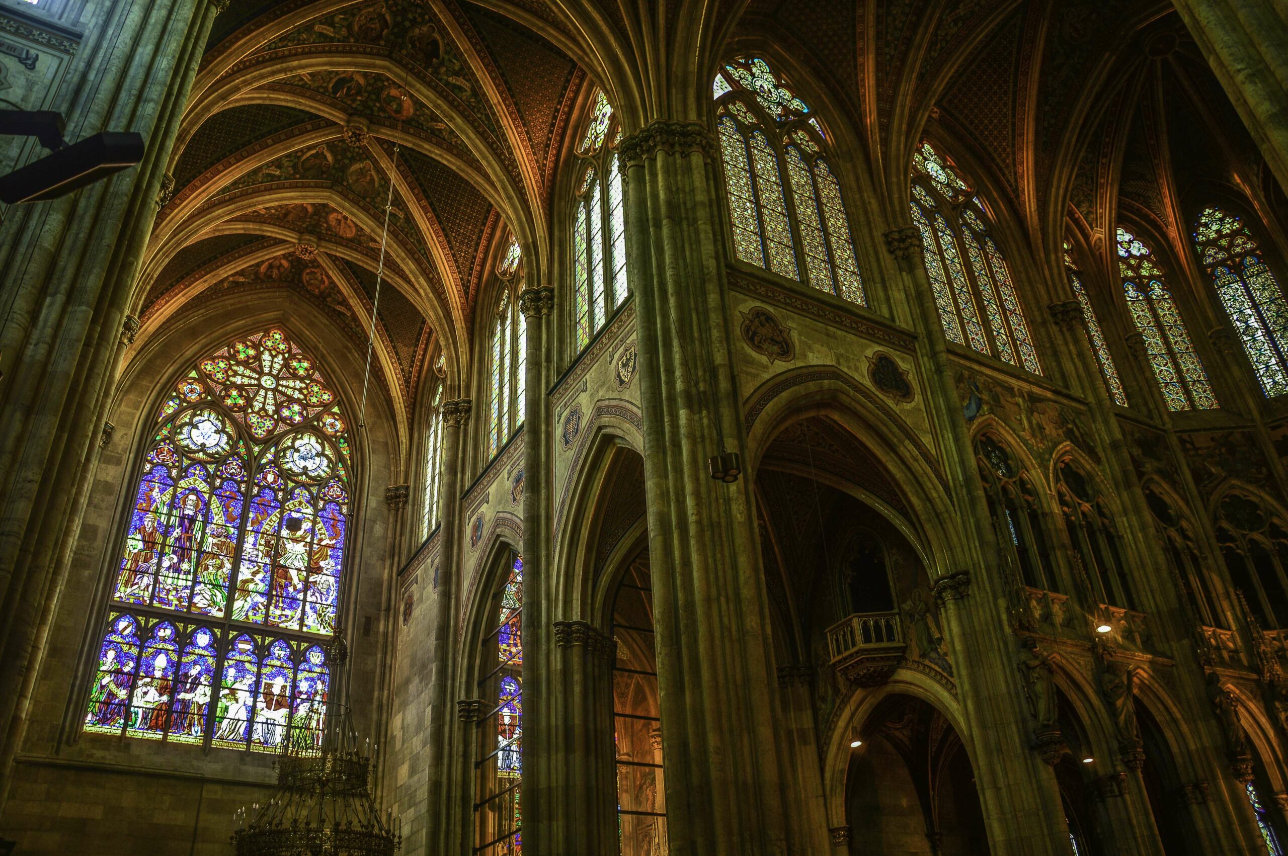 3840x2553 / cathedral, ceiling, church, medieval, old, pillars